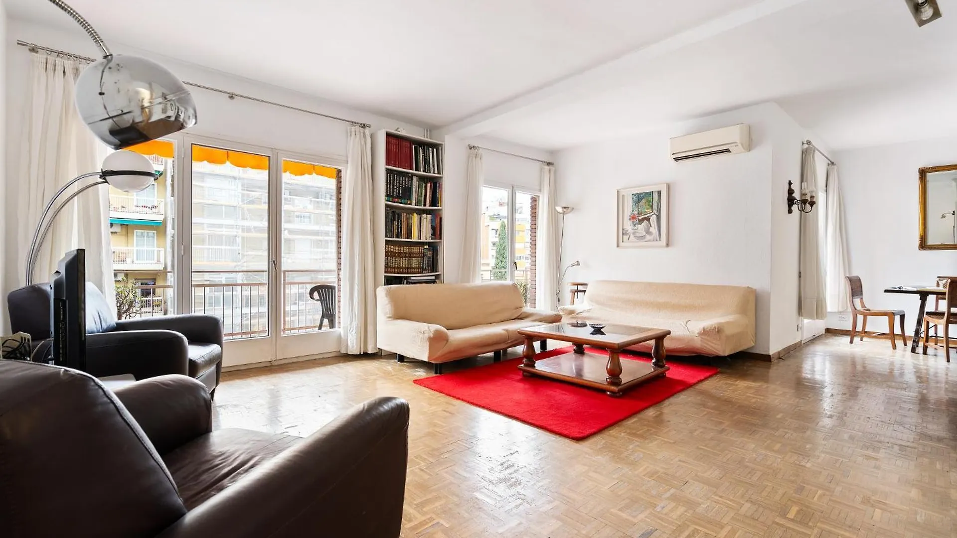 Stunning 5Br Apt With Sagrada Familia Views Barcelona